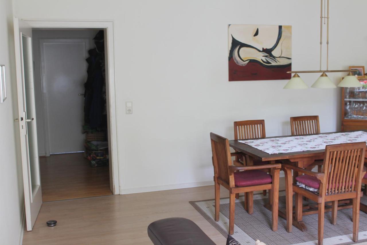 Bed & Breakfast Bonn 24 Mai Bis14 Juni Mit Hund In Der Wohnung Exterior foto